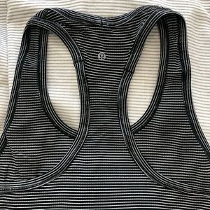 Lululemon Swiftly Tech Tank, Size 6